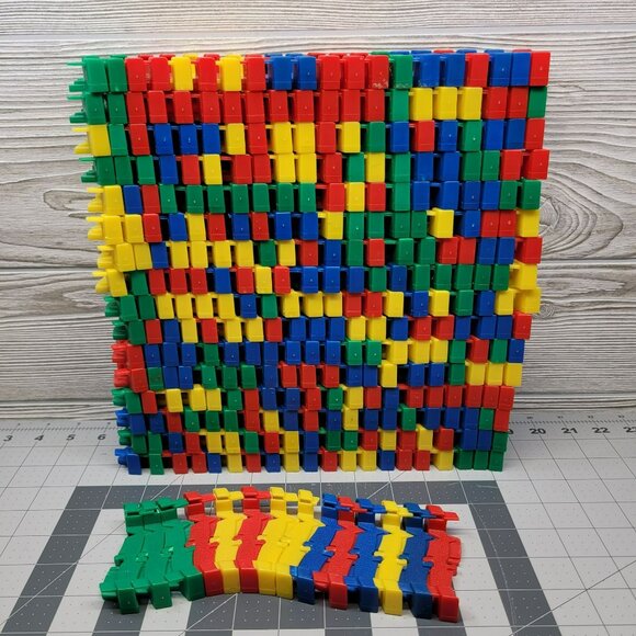 Magic Tracks 16 ft Building Set‎ With Blue Car Tracks Accessories Bag Green Red - Picture 5 of 15